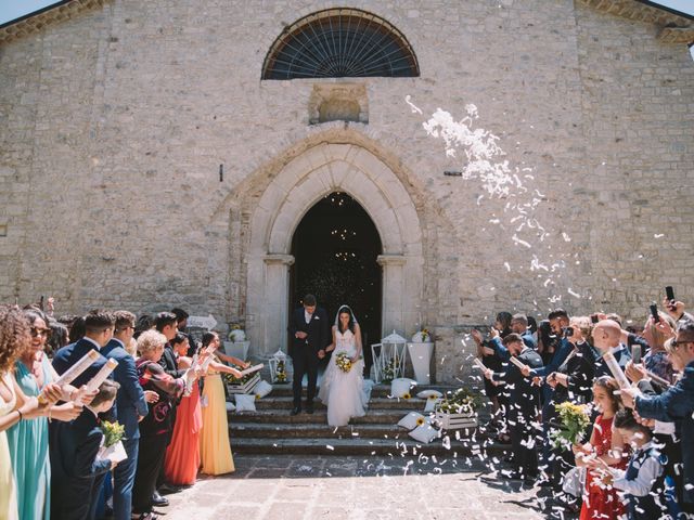 Il matrimonio di Giuseppe e Noemi a Grottaminarda, Avellino 16