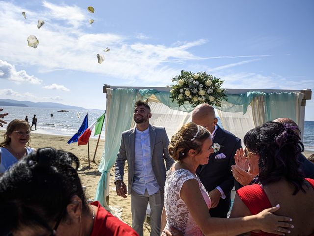 Il matrimonio di Marco e Mary a Follonica, Grosseto 35