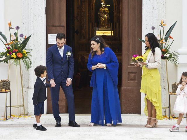 Il matrimonio di Luigi e Sole a Desenzano del Garda, Brescia 35