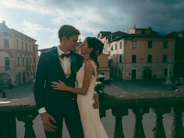 Il matrimonio di Lorenzo e Silvia a Pietrasanta, Lucca 13