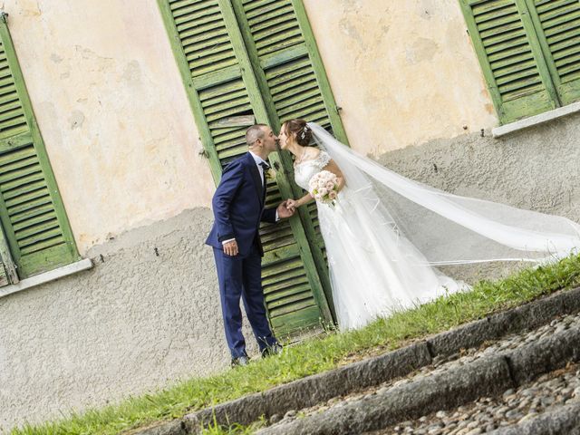Il matrimonio di Andrea e Adele a Sesto Calende, Varese 16