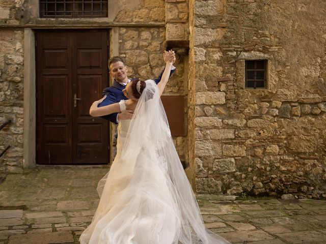 Il matrimonio di Umberto e Nancy a Rosignano Marittimo, Livorno 38