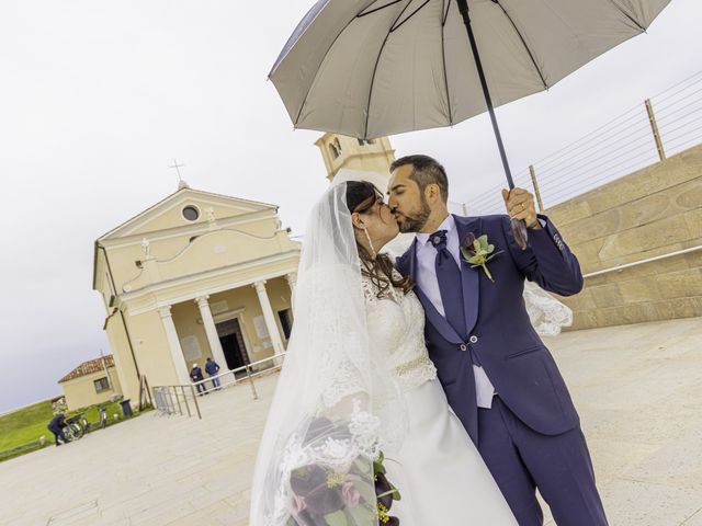Il matrimonio di Michele e Valetnina a Caorle, Venezia 8