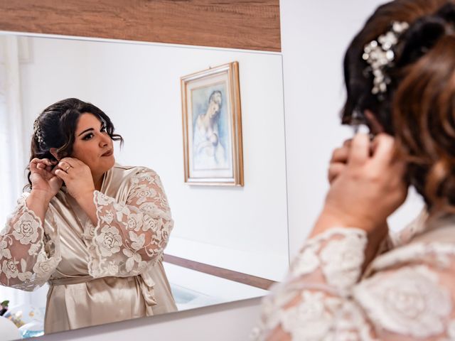 Il matrimonio di Michele e Valetnina a Caorle, Venezia 27