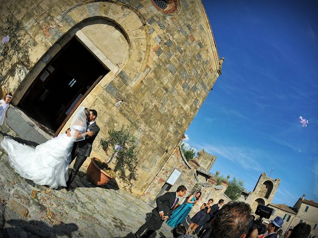 Il matrimonio di Monica e Alessio a Monteriggioni, Siena 45