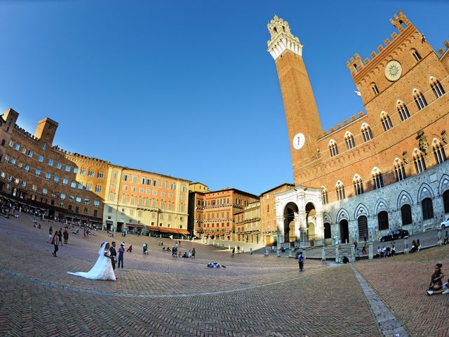 Il matrimonio di Monica e Alessio a Monteriggioni, Siena 1