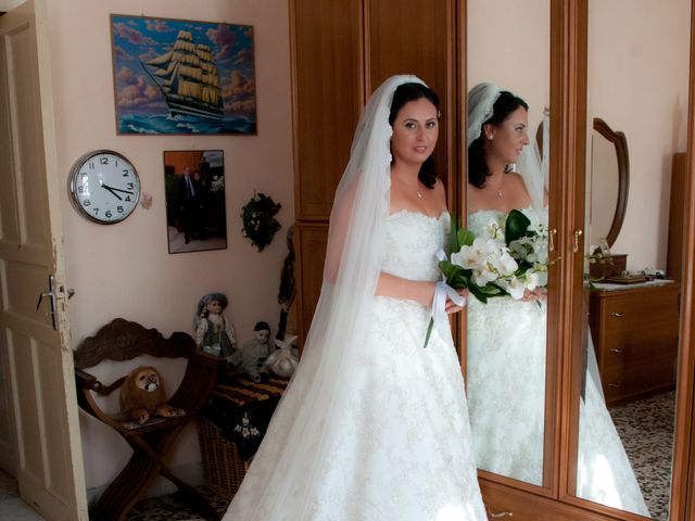 Il matrimonio di Lucia e Santi a Messina, Messina 16