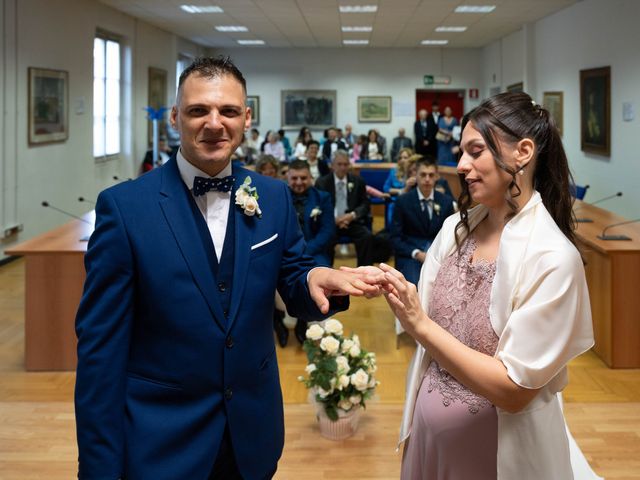 Il matrimonio di Ylenia e Carmelo a Casalpusterlengo, Lodi 27