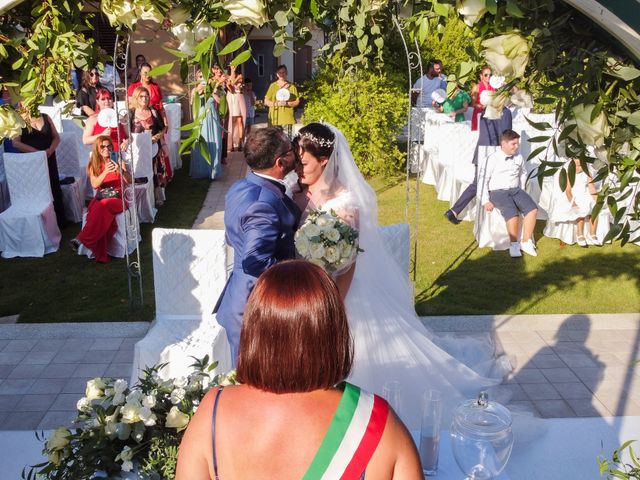 Il matrimonio di Michele e Martina a Uta, Cagliari 16