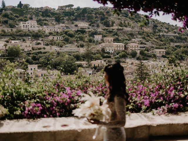 Il matrimonio di Amanda e Domenico a Modica, Ragusa 46