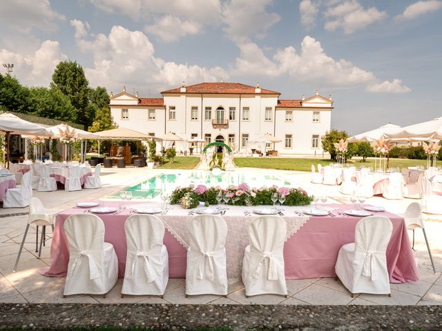 Il matrimonio di Vincenzo e Alexa a Sandrigo, Vicenza 26