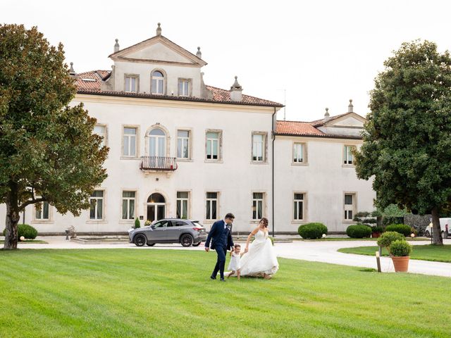 Il matrimonio di Vincenzo e Alexa a Sandrigo, Vicenza 38