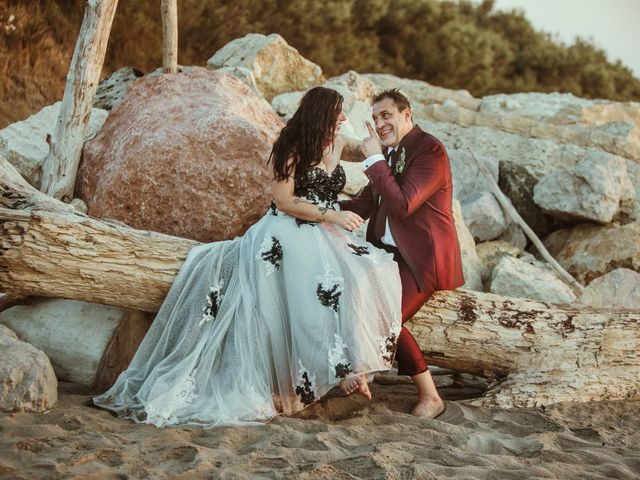 Il matrimonio di Elena  e Emanuele a Ceregnano, Rovigo 6