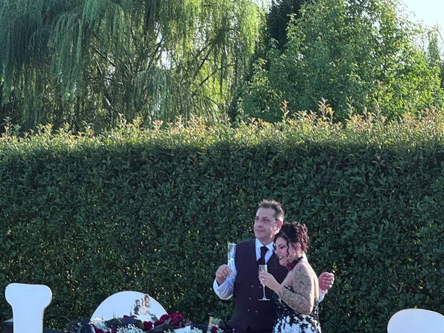 Il matrimonio di Elena  e Emanuele a Ceregnano, Rovigo 23