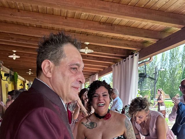 Il matrimonio di Elena  e Emanuele a Ceregnano, Rovigo 25