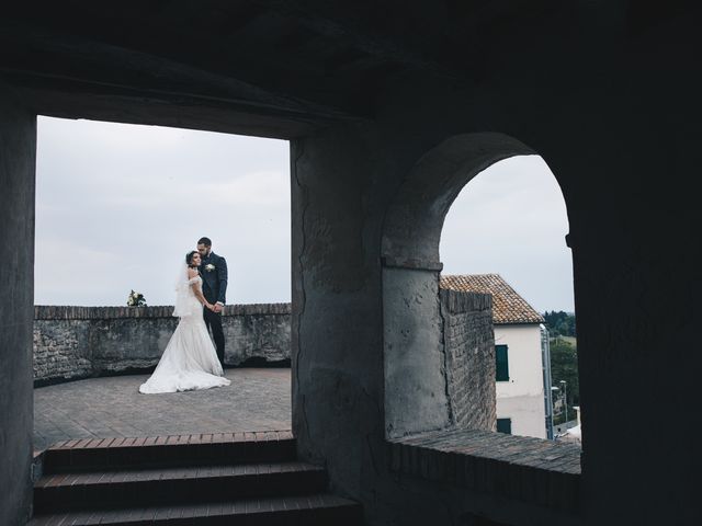 Il matrimonio di Lorenza e Nicolas a Genga, Ancona 13