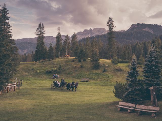 Il matrimonio di Ambroise e Camilla a Badia-Abtei, Bolzano 28