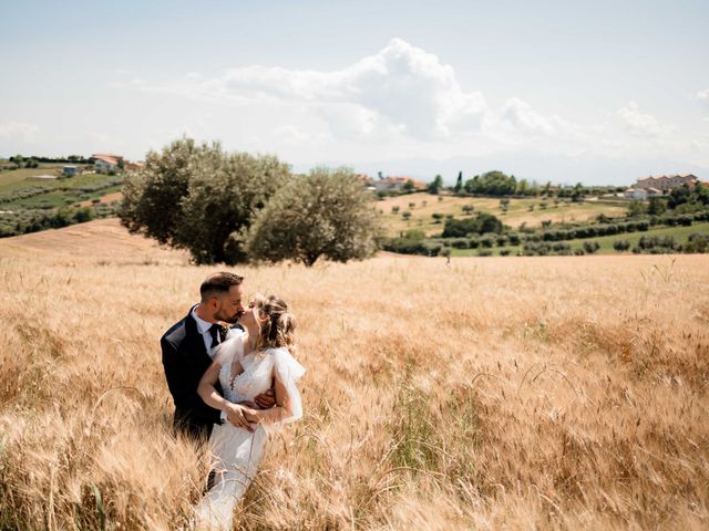 Il matrimonio di Antonello e Alessia a Mosciano Sant&apos;Angelo, Teramo 3