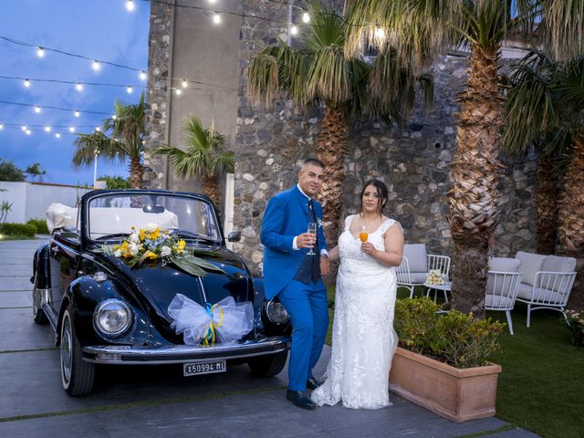 Il matrimonio di Dino e Serena a Milazzo, Messina 16