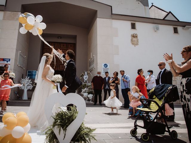 Il matrimonio di Rossella e Gerardo a Carapelle, Foggia 32