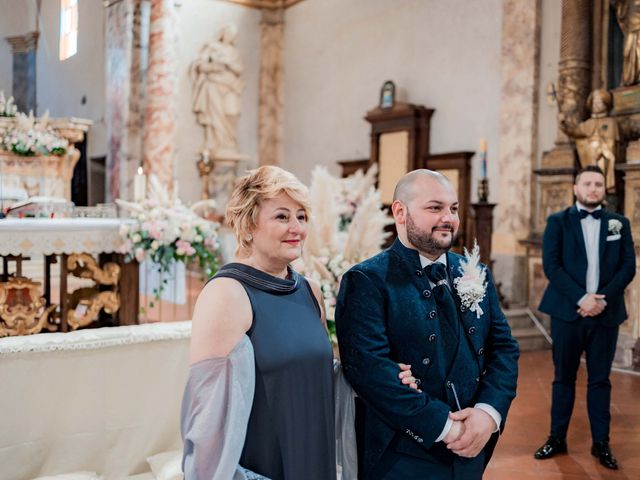 Il matrimonio di Leonardo e Jamira a Città Sant&apos;Angelo, Pescara 93
