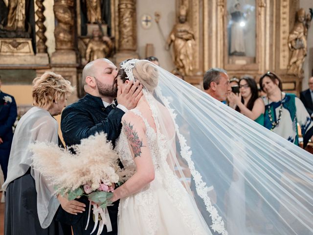 Il matrimonio di Leonardo e Jamira a Città Sant&apos;Angelo, Pescara 99