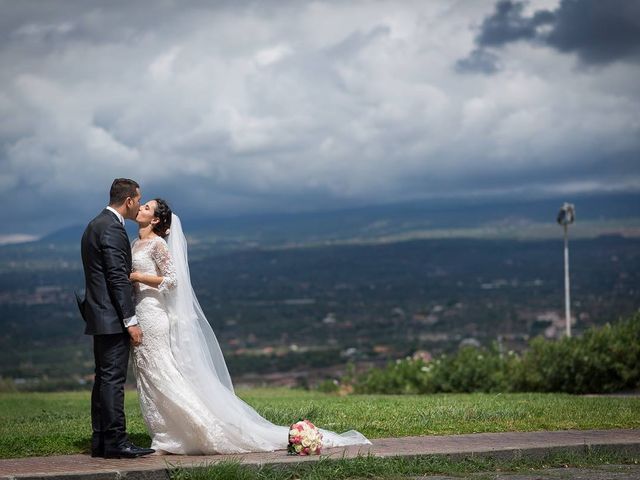 Il matrimonio di Gianluca e Maria a Nicolosi, Catania 5