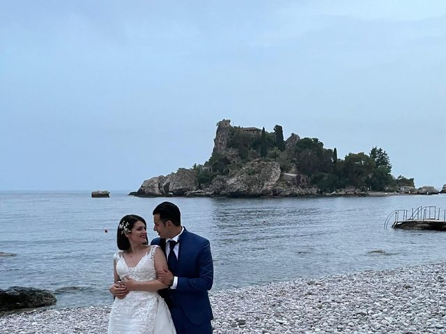 Il matrimonio di Alessandro  e Sabrina a Catania, Catania 18