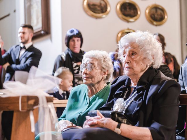 Il matrimonio di Damiano e Caterina a Cascina, Pisa 32