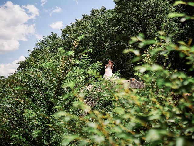 Il matrimonio di Stefano e Letizia a Monteriggioni, Siena 38