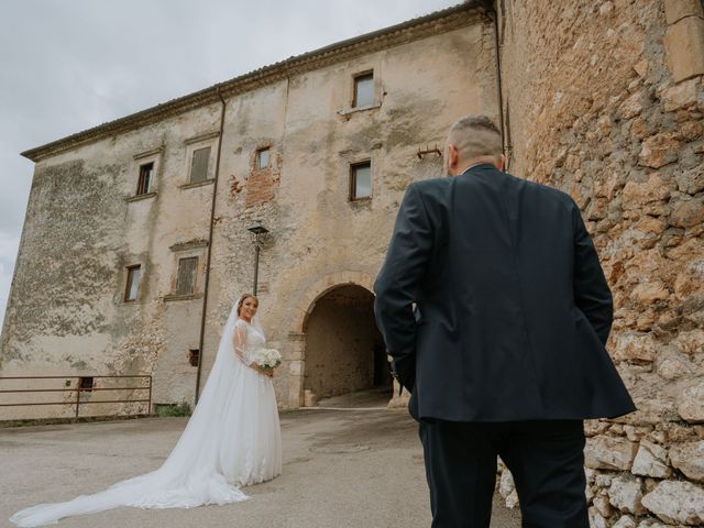 Il matrimonio di Marianna e Wiliam a Scurcola Marsicana, L'Aquila 23
