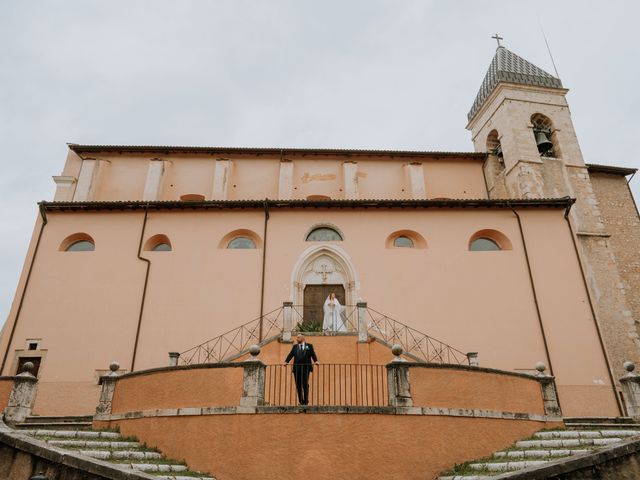 Il matrimonio di Marianna e Wiliam a Scurcola Marsicana, L'Aquila 26
