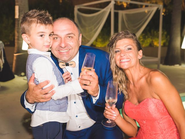 Il matrimonio di Mirco e Laura a Mosciano Sant'Angelo, Teramo 12