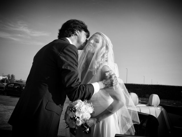 Il matrimonio di Fabrizio e Valentina a Lido di Ostia, Roma 16