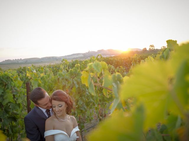 Il matrimonio di Rino e Ylenia a San Mauro Marchesato, Crotone 20