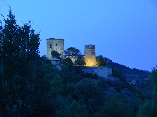 Il matrimonio di Stefano e Sara a Gropparello, Piacenza 19