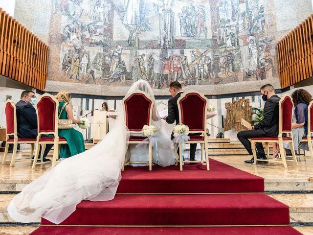 Il matrimonio di Matteo e Zaira a Garlasco, Pavia 28