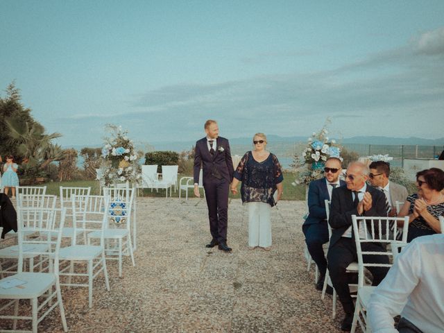 Il matrimonio di Giuseppe e Jennifer a Milazzo, Messina 15