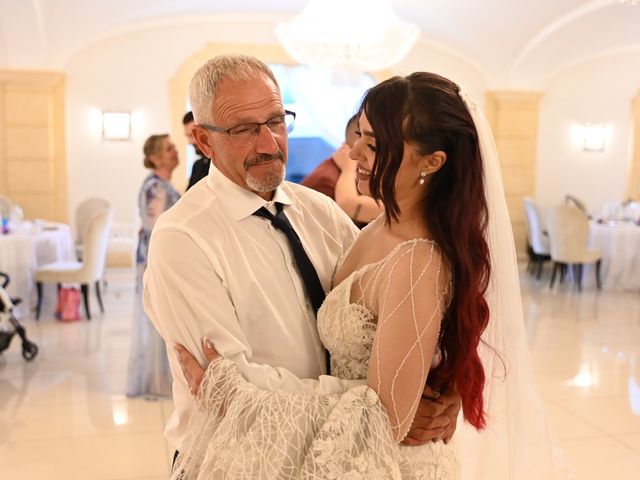 Il matrimonio di Vincenzo  e Vittoria  a Trecase, Napoli 14