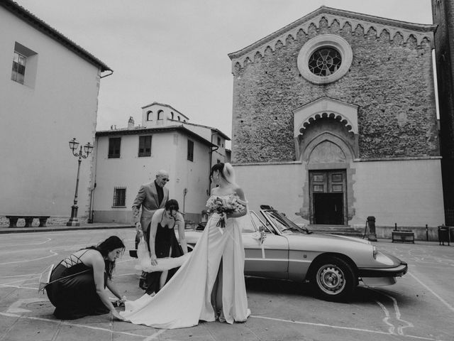 Il matrimonio di Ismael e Chiara a Scarperia, Firenze 31