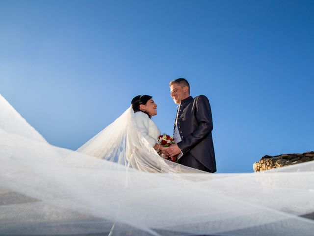 Il matrimonio di Luca e Angela a Bono, Sassari 9