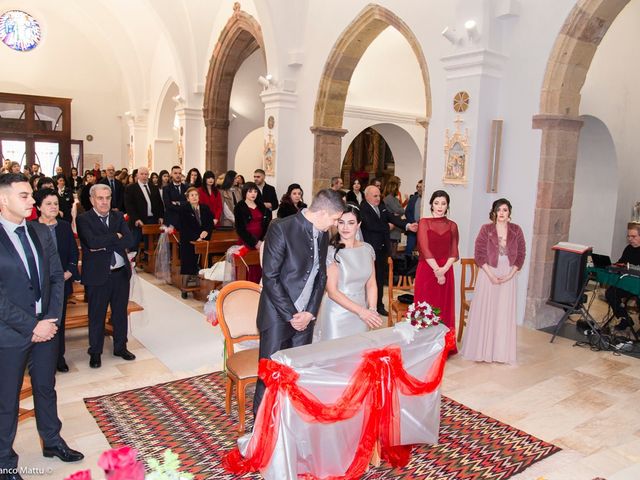 Il matrimonio di Luca e Angela a Bono, Sassari 32