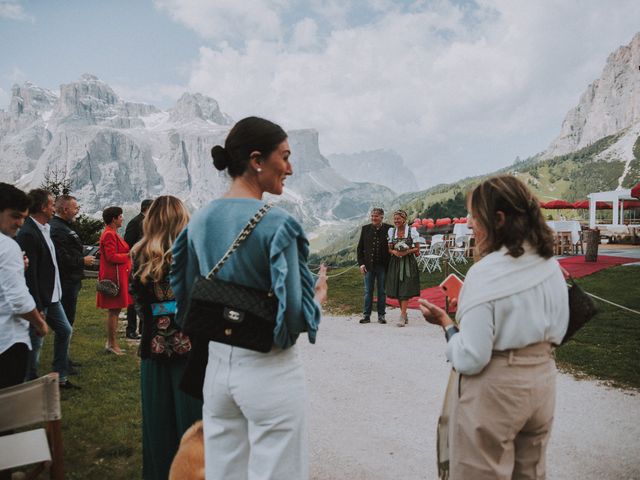 Il matrimonio di Ermanno e Roberta a Corvara in Badia- Corvara, Bolzano 47