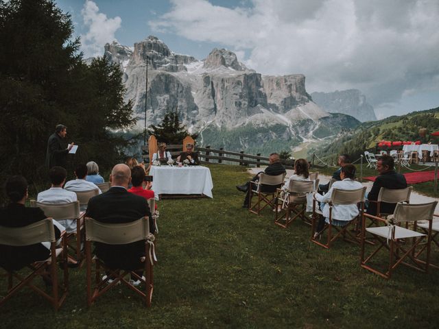 Il matrimonio di Ermanno e Roberta a Corvara in Badia- Corvara, Bolzano 76