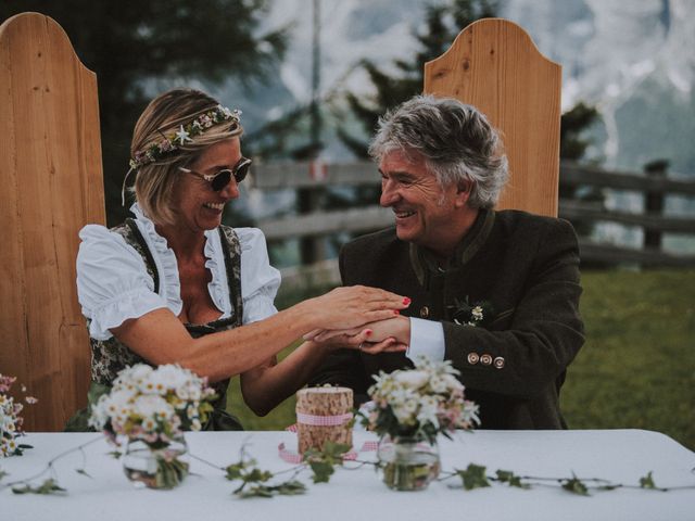 Il matrimonio di Ermanno e Roberta a Corvara in Badia- Corvara, Bolzano 113