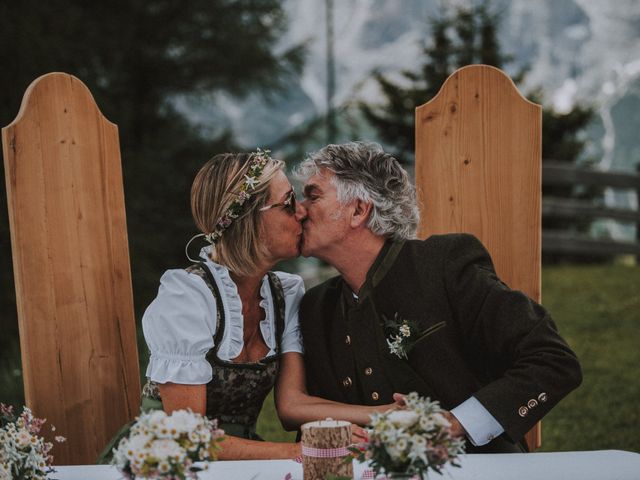 Il matrimonio di Ermanno e Roberta a Corvara in Badia- Corvara, Bolzano 114