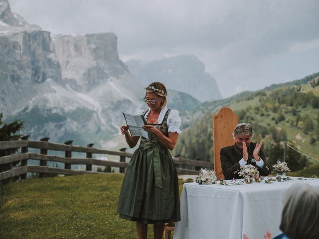 Il matrimonio di Ermanno e Roberta a Corvara in Badia- Corvara, Bolzano 131