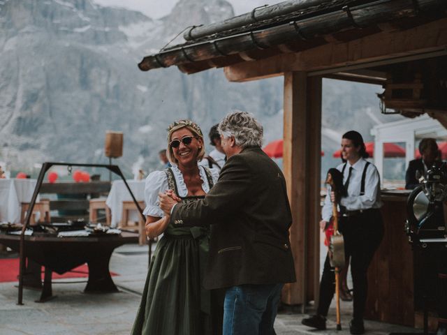 Il matrimonio di Ermanno e Roberta a Corvara in Badia- Corvara, Bolzano 186