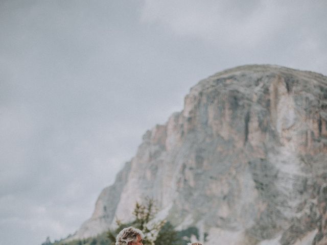 Il matrimonio di Ermanno e Roberta a Corvara in Badia- Corvara, Bolzano 213