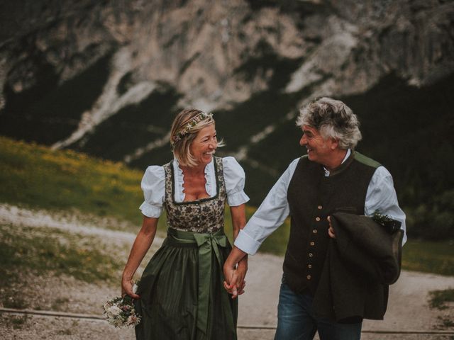 Il matrimonio di Ermanno e Roberta a Corvara in Badia- Corvara, Bolzano 274
